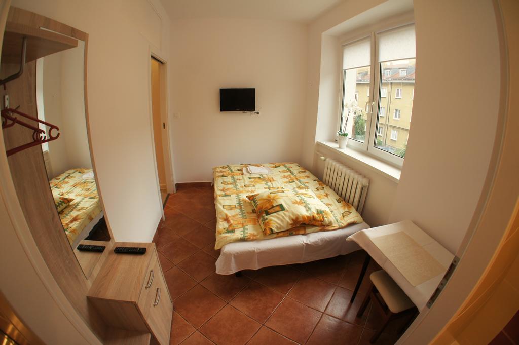 Apartament Poznan Jezyce Bagian luar foto